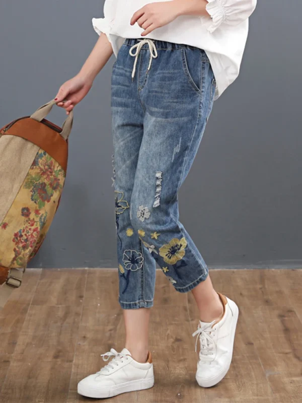 Max LuLu 2023 Chinese Autumn Fashion Style Ladies Vintage Embroidery Jeans Women Casual Floral Denim Trousers Ripped Harem Pants - Image 6