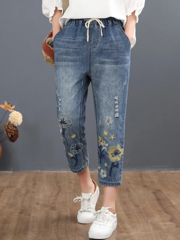 Max LuLu 2023 Chinese Autumn Fashion Style Ladies Vintage Embroidery Jeans Women Casual Floral Denim Trousers Ripped Harem Pants - Image 4